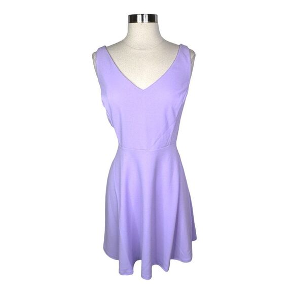 Bebe V-Neck Skater Dress - Size Large - Lilac - Picture 2 of 6